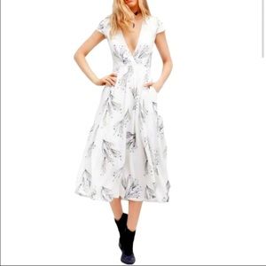 Free People White Midi Dress Floral Retro Pockets V Neck Boho Size 4